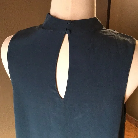 41 Hawthorn Silk Blouse - Picture 4 of 7